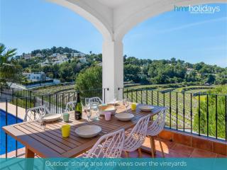 Villa Carolina by HMR Holidays - 9