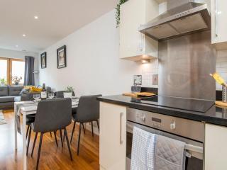 Spacious 1 Bedroom Apartment in Heart of the City - Pass the Keys - 8