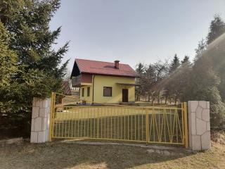 Zuta Kuca Sunca - Visoko - 1