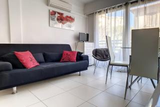 HENRI CAMILLE REAL ESTATE - Rouaze - Studio 50m Croisette - Cannes - 0