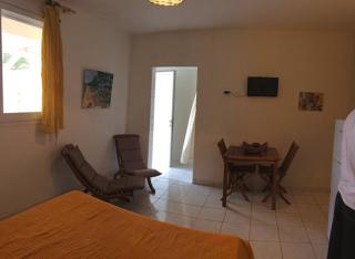 Studio lumineux avec vue sur la mer à Capesterre, 20 m², terrasse - 3