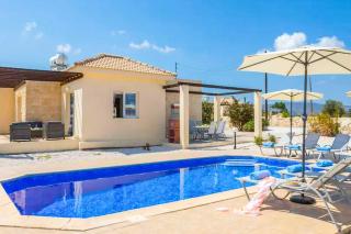 Villa Lime Tree - Lachi - 9