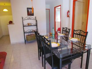 Maison accueillante avec jardin et piscine partagée à Grospierres - 3