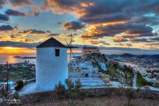 Anemomylos-Windmill - Hermópolis - 0