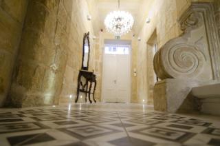 Senglea Suites - 8