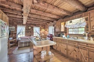 Quaint and Quiet Belleview Cabin on 35 Acres! - 1