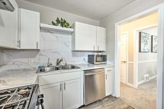 Modern South Bend Getaway about 3 Mi to Downtown - 4