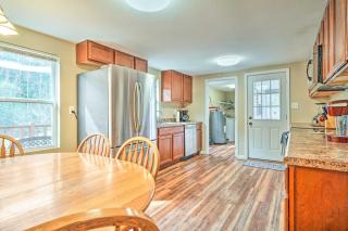 Sevierville Home with Hot Tub about 4 Mi to Dollywood! - Sevierville - 3