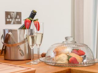 Rosewarrick Cottage - 4