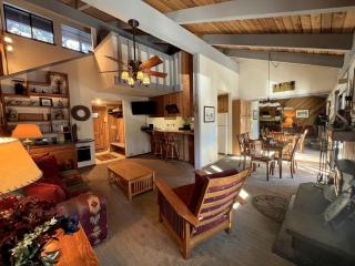 2 Bedrooms Standard Condos - 3