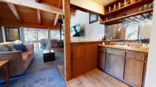 Mammoth Estates Condo - Free Parking & Pet Friendly - Mammoth Lakes - 1
