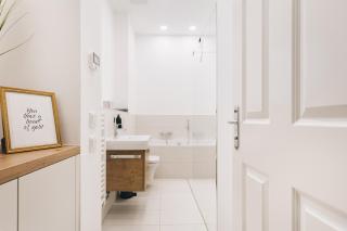 TIP! Modernes 90 qm City-Apartment mit Stil & Komfort in Toplage - Dresden - 3