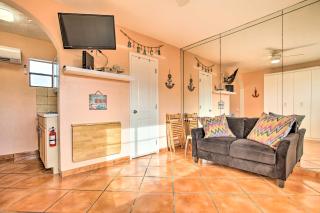 Walk to Beach Pet-Friendly Hollywood Oasis! - 8