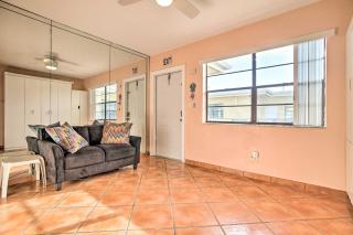 Walk to Beach Pet-Friendly Hollywood Oasis! - 6