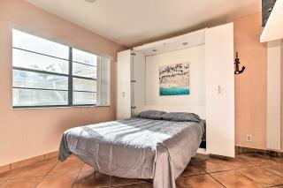 Walk to Beach Pet-Friendly Hollywood Oasis! - 2