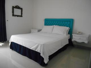 Hotel Suite Santa Rosa - 9