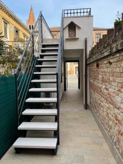 MH 3202 - Venice - 2