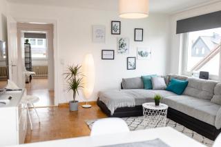- NEU - Sweet Home, Parkplatz, Netflix - 5
