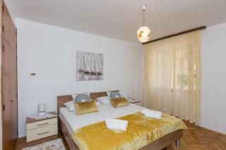 Sunset Bay Room - 9