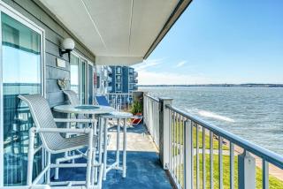 Two-Bedroom Apartment - Ocean City - 2