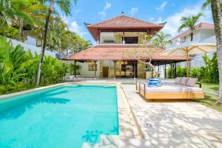 Villa Chandika - 4 BDR Villa with private Pool, walk to the beach - Seminyak - 0