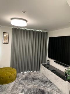 A BYK luxury modern home that sleeps 2 - 8 people - Horndon on the Hill - 8