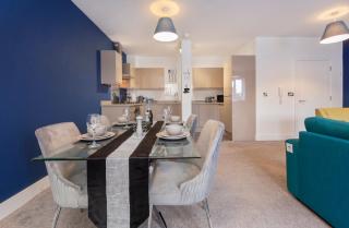 York Luxury 2 bedroom apartment near City Centre - 5