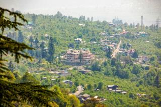 Anand Vardhan Resorts - Manāli - 6