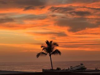 OCEAN VIEW 2 BEDROOM DOWNTOWN CONDO condo - Kailua-Kona - 7