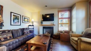 Solstice 11 Amazing Location on Golf Course, Heated Garage, Private Washer Dryer condo - 1