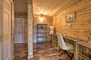 Charming Log Cabin at Double JJ Ranch Resort! - 3