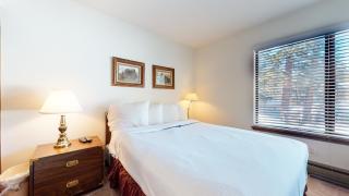 Discover 4 - Mammoth Lakes - 8