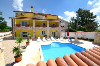 Apartments Villa Mimi - Višnjan - 7
