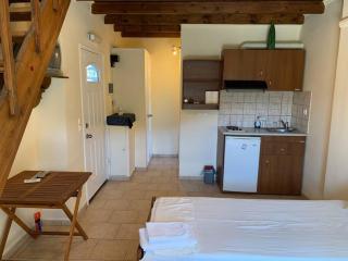 Despina Studios 4 beds with loft and kitchenette # 8 - Raches - 3