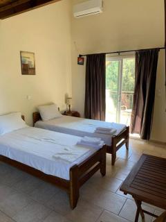 Despina Studios 4 beds with loft and kitchenette # 8 - Raches - 8