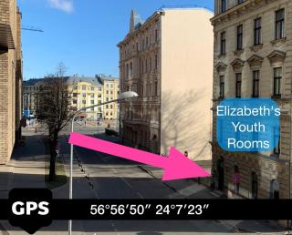 Elizabeth's YH Rooms - Riga - 4