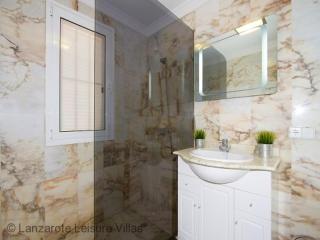 Villa Benedicte sea view, heated pool, bedroom A/C, WiFi, SKY, short walk to Puerto del Carmen - 1