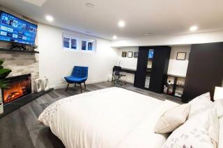 Renovated Guest Suite Near The Lake & High Park in Toronto! - Toronto - 0