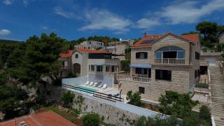 Apartments Golondrina - Selca - 9