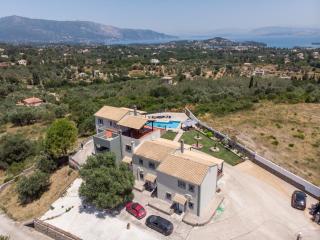 Heaven Hill Villas ground floor - Gouvia - 9