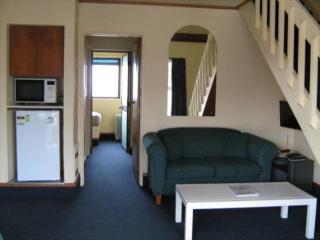 Alcamo Motel - Hamilton - 9