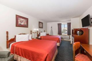 Howard Johnson by Wyndham Wichita Airport - Wichita - 1