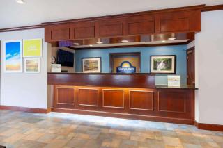 Days Inn by Wyndham Austintown - Austintown - 5