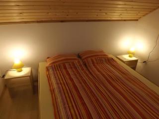 Pataki House - 8