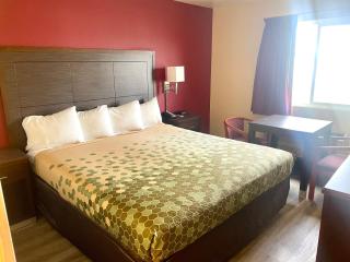 Econo Lodge Inn & Suites Corning - Corning - 5