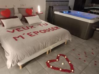 Nuit romantique avec Jacuzzi SPA privatif proche TOULOUSE - 8