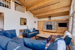 Mountain & Lake-View Delight - Truckee - 5