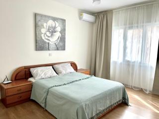 100 m to the beach Sea La Vie 3 bedroom Apartment - Limassol - 2