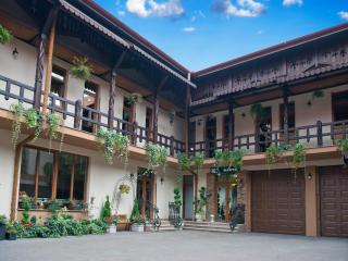 Hotel Galany - Rădăuţi - 9