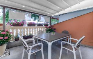 Apartment Marta - Whole house, right by the sea - Novi Vinodolski - 3